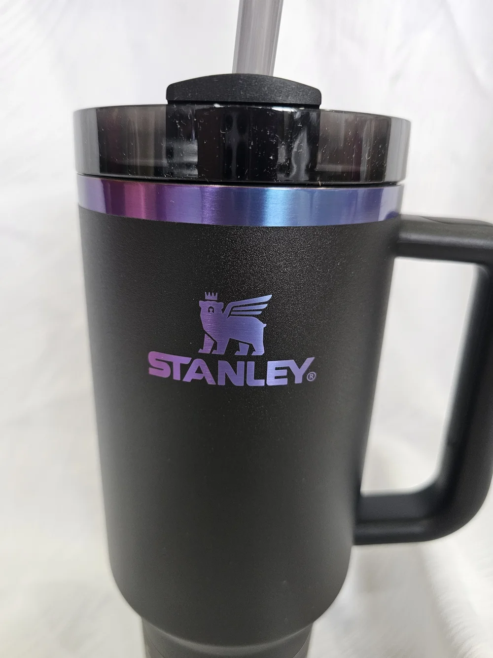 Stanley Black Travel Mug with Iridescent Purple Logo NEW - Picture 3 of 8